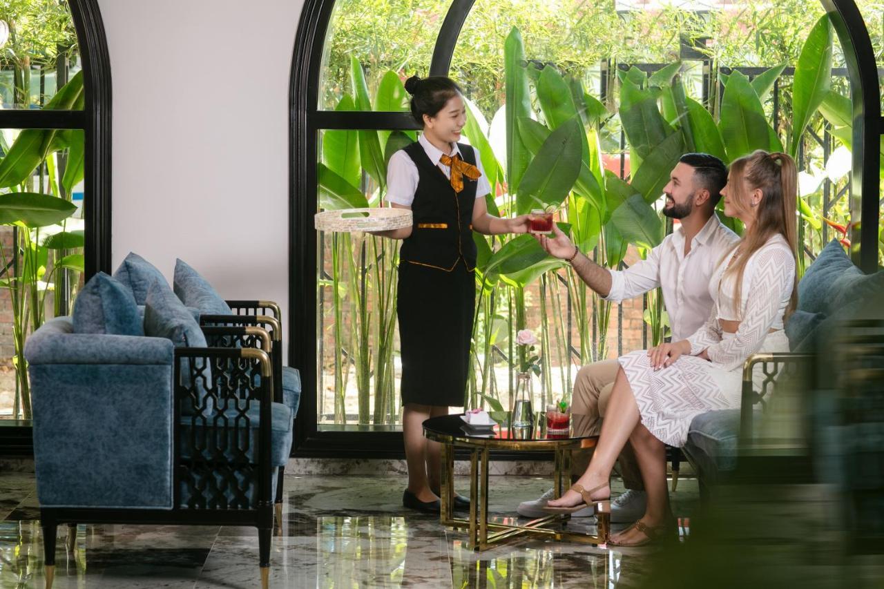 Отель Grand Sunrise Palace Hoi An- A Luxury Indochine & 5*